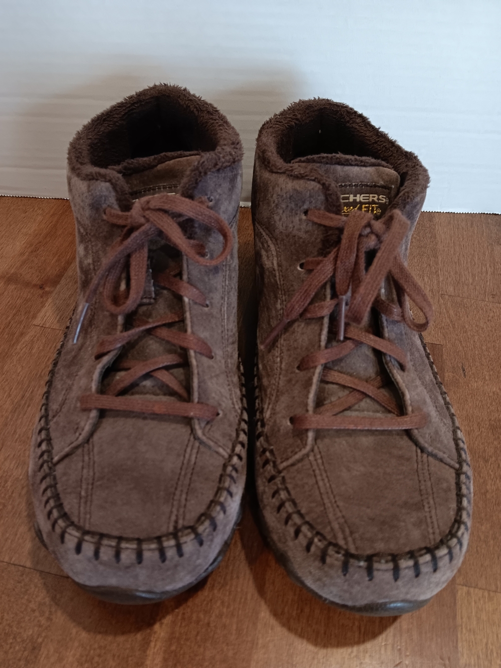 Skechers Women Size 8 Brown Suede Chukka Lace-Up Boots